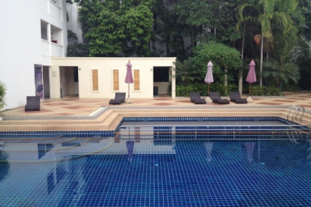Huge Two Bedroom in a Tropical Setting with Partial Sea Views, Ao Makham, Phuket-3