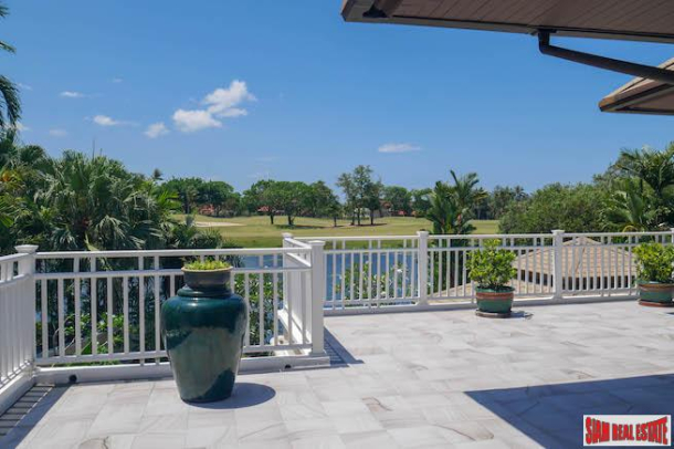Laguna Homes | An Exceptional House with Open Views of Golf Course and Waterway for Sale-5
