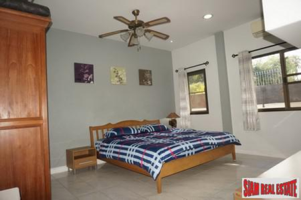 Large 5 Bedrooms Private Pool Villa for Sale Pattaya-16