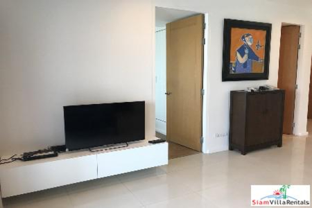 Maneeya Residential | Two Bedroom Condo with City Views and Convenient Location in Lumphini-3