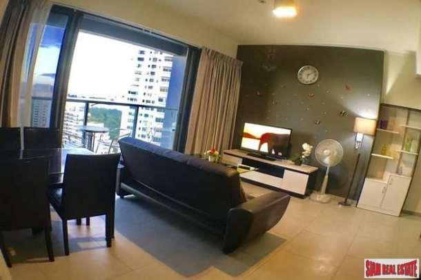 Absolute Beachfront 1 bedroom Condominium for Rent at Wongamat-4