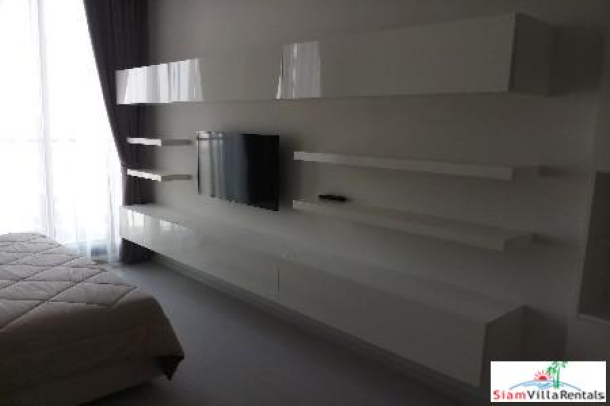 Noble Ploenchit | Modern and Convenient One Bedroom High Floor Condo for Rent in Lumphini-8