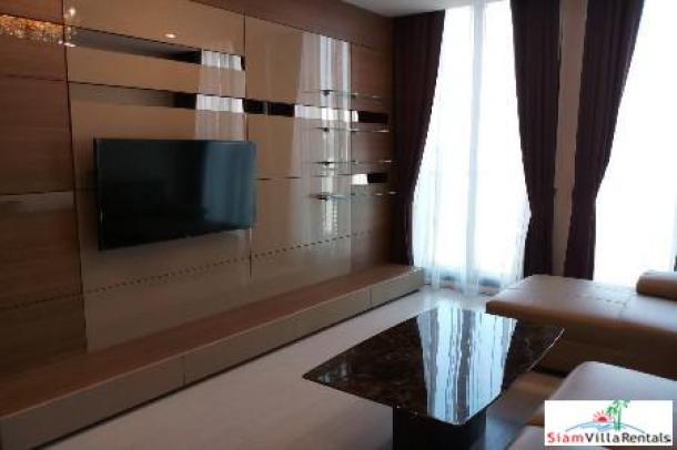 Noble Ploenchit | Contemporary and Spacious Two Bedroom Condo for Rent in Lumphini-5