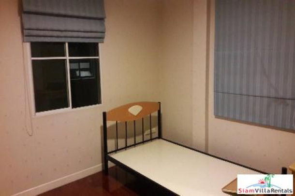 The Trendy Condominium | Convenient and Spacious One Bedroom on Sukhumvit 13-12