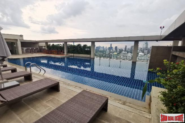 The Lakes Condo | Modern One Bedroom Luxury Condo for Sale with Views next to Benchakiti Park, Asoke-10