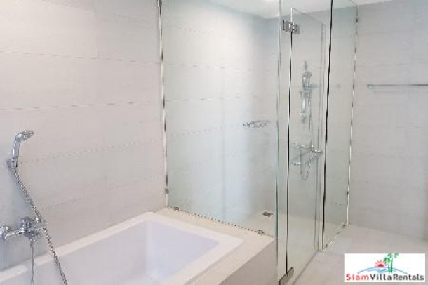 Azure Sukhumvit 39 | Bright and Airy Two Bedroom Condo for Rent on Sukhumvit 39-14