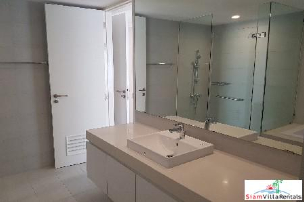 Azure Sukhumvit 39 | Bright and Airy Two Bedroom Condo for Rent on Sukhumvit 39-15