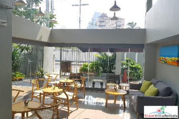 Azure Sukhumvit 39 | Bright and Airy Two Bedroom Condo for Rent on Sukhumvit 39-3