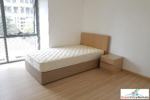 Azure Sukhumvit 39 | Contemporary Two Bedroom Condo for Rent-6