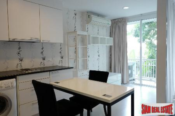 D65 Condominium | Unique One Bedroom + Bonus Studio on Sukhumvit 65-3