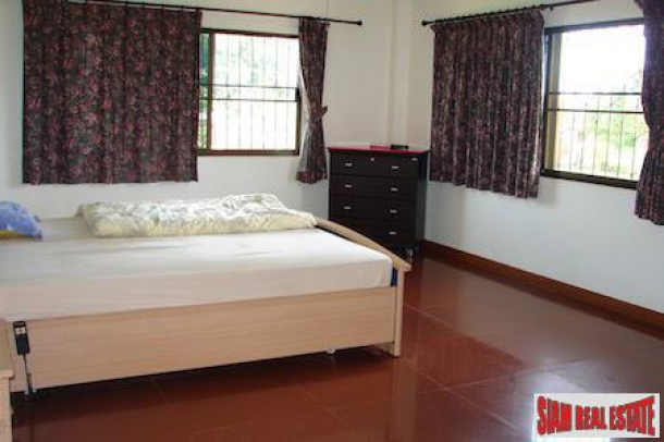 Country Style Three Bedroom in Mae Rim with Large Yard and Pool, Chiang Mai-15