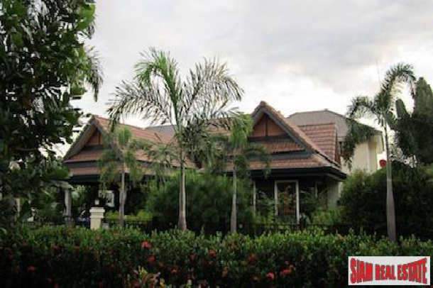 Uniquely Designed Three Bedroom with Pool in San Pu Loei, Chiang Mai-5