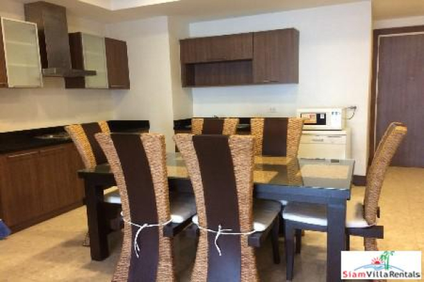 Nusasiri Condominium | Modern Two Bedroom Condo for Rent Connected to BTS Ekkamai on Sukhumvit 42-10