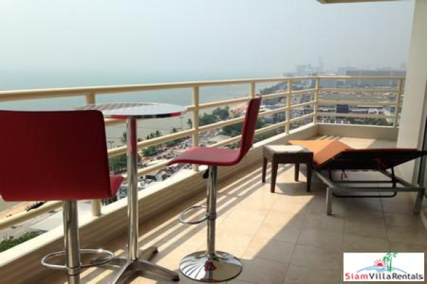 View Talay 8 | Large beautiful 2 Bedroom Corner Unit for Rent on the 19th Floor with Sea View near the Beach at Jomtien-1