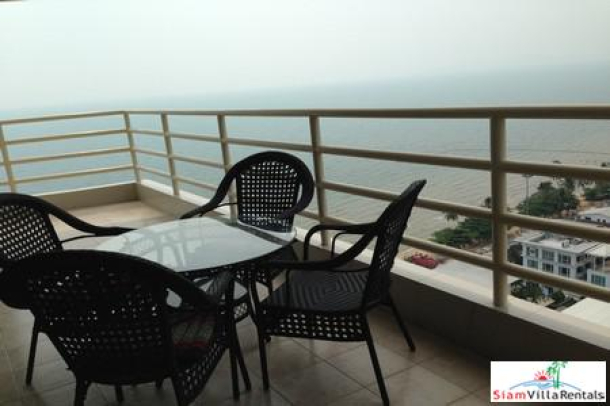 View Talay 8 | Large beautiful 2 Bedroom Corner Unit for Rent on the 19th Floor with Sea View near the Beach at Jomtien-2
