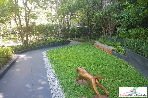 Mori Haus | Contemporary One Bedroom Condo with Nice West Views for Rent in On Nut-16