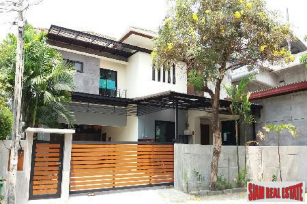 Large Single House Near the Airport, in Prawet, Bangkok-1