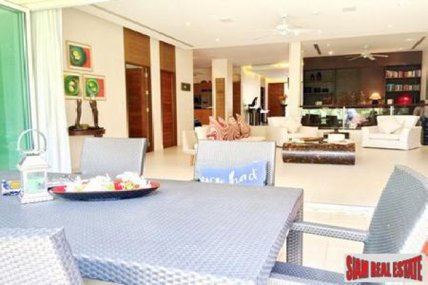 Layan Gardens | Large Three Bedroom Luxurious Condo for Rent-8