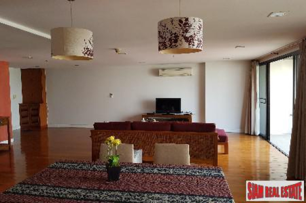 Prime Mansion 31 | Large Two Bedroom for Rent with City Views in Phrom Phong-5