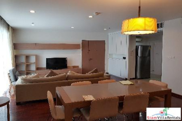 31 Residence | Large Modern Three Bedroom + Study Room on Sukhumvit 31-12