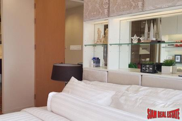 Amanta Lumpini | Comfortable Well Appointed One Bedroom Condo on the 16th Floor-3