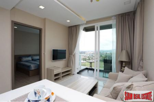 1BR Beachfront Condominium with Direct Seaview- Bangsaray Pattaya-2