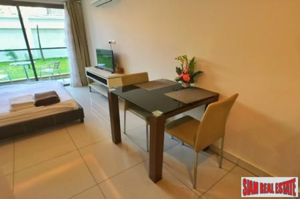 1 Bedroom Beach Resort Style in Jomtien with Pool Access - Short Distance from the Beach.-6
