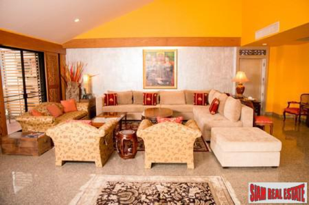 Baan Sukhumvit | Elegant Top Floor Living in this Spacious Three Bedroom Condo at Sukhumvit Soi 36-6