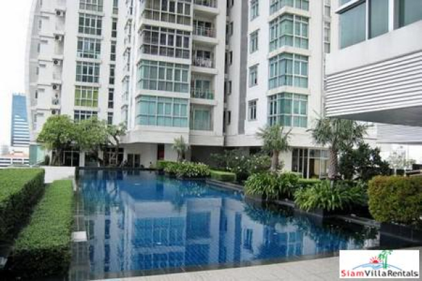 Nusasiri Grand Condominium | Luxury Furnished Two Bedroom for Rent next to BTS Ekamai-1