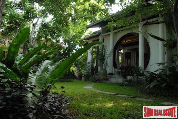 Luxury and Privacy in this Extra Large  Five Bedroom Villa in Hang Dong, Chiang Mai-6
