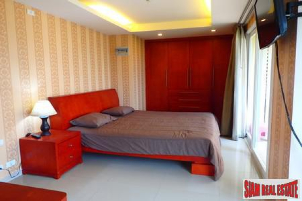 Luxury Resort Condominium in The Center of Pattaya for Sale-8