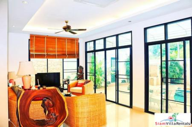 Three Bedroom Tropical  Luxury Pool Villa  for Rent in Cherng Talay-3