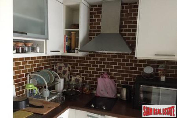 Spacious and Bright One Bedroom for Rent on Sukhumvit 10, Bangkok-11