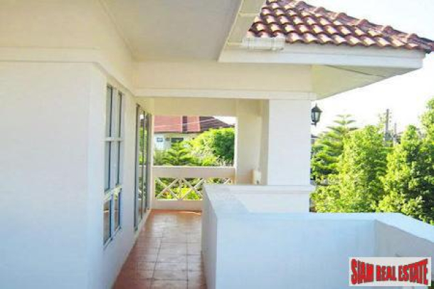 Large Two Story House with Nice Garden in Mae Hia, Chiang Mai-3