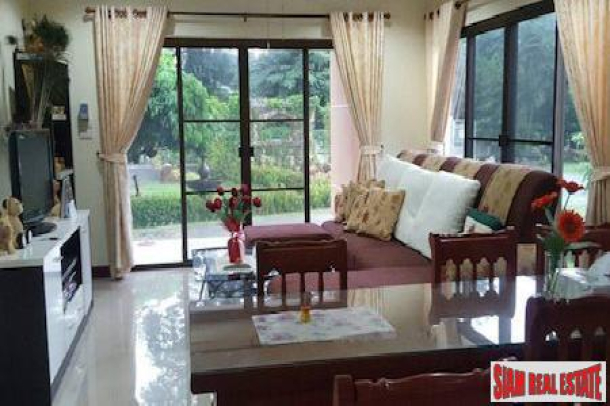 Three Bedroom House on a Large Lush Green Land Plot in Pa Daet, Chiang Mai-9