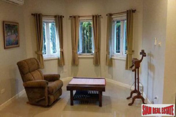 Large Four Bedroom with Salt Water Pool in Mae On, Chiang Mai-5