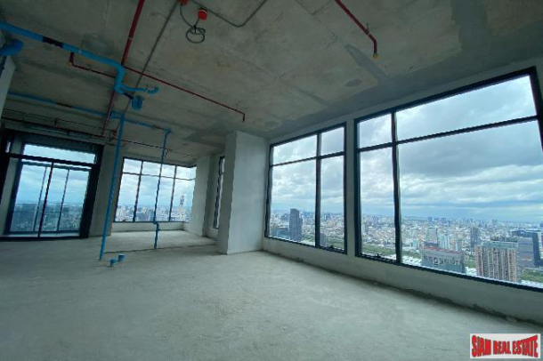 3 Bed Penthouse Condo on 52nd Floor at Newly Completed Luxury Condo at Sukhumvit 21, Asoke-2