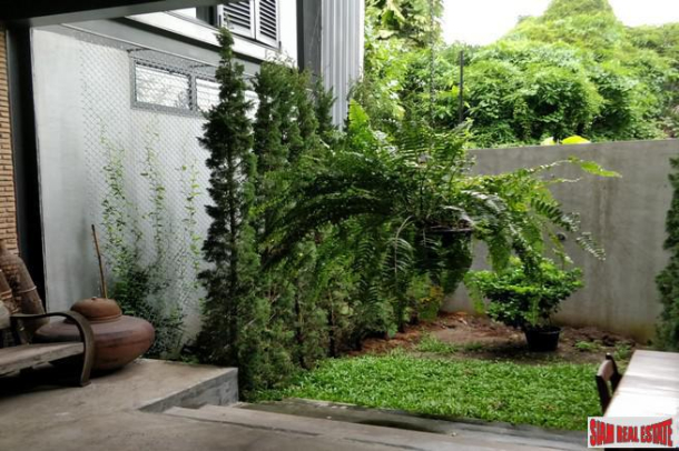 Plus City Park Sukhumvit | Three Storey Townhouse in Small Private Estate in Phra Khanong-24