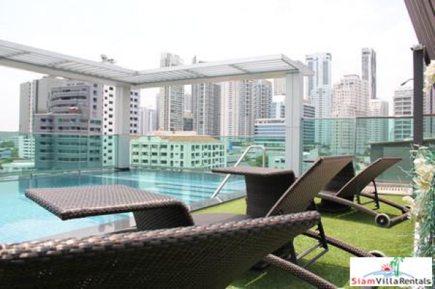 Open and Bright Furnished Two Bedroom for Rent on Sukhumvit 26-1