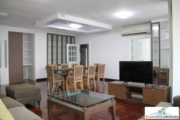 Vanicha Park Langsuan | Magnificent Furnished Three Bedroom for Rent in Lumphini-3