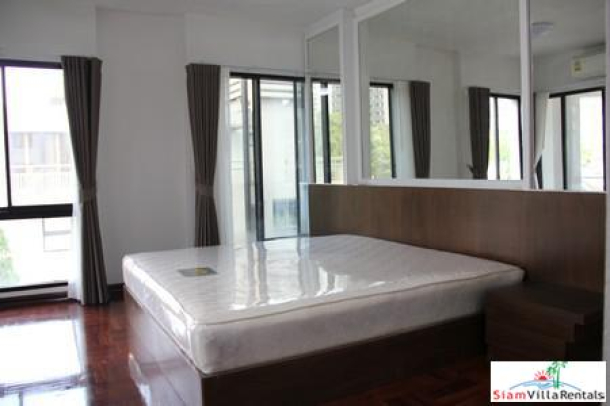 Vanicha Park Langsuan | Magnificent Furnished Three Bedroom for Rent in Lumphini-4