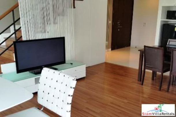 The Rajdamri Condo | Convenient One Bedroom Duplex Located near BTS Ratchadamri-6