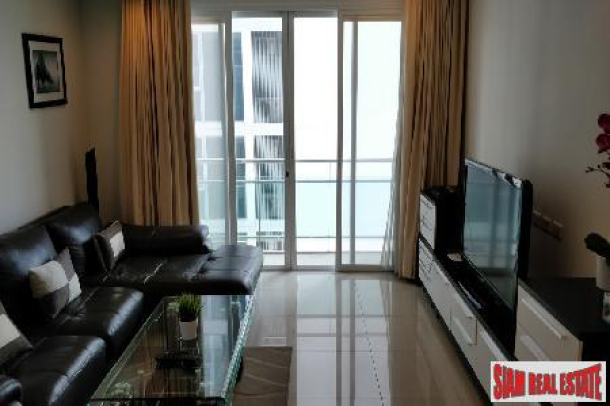 Two Bedroom with a Large Living Space on Sukhumvit 11-12