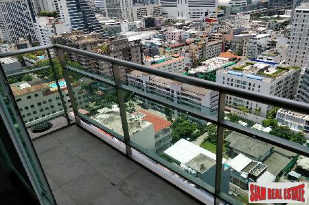 Two Bedroom with a Large Living Space on Sukhumvit 11-2