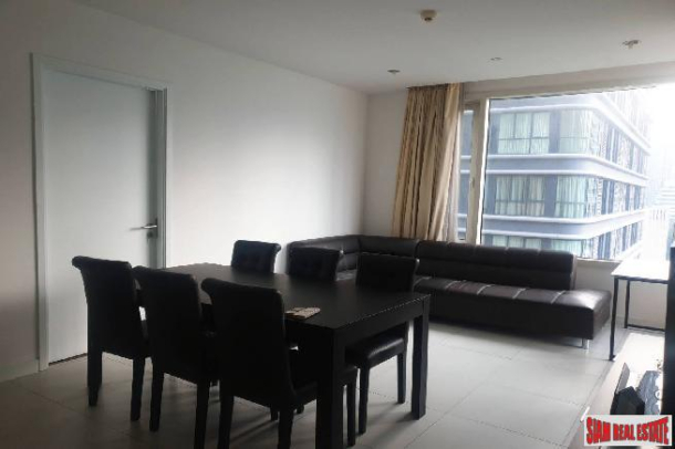 Manhattan Chidlom | Nicely Decorated  2 Bed Condo with Canal Views in Chidlom-2