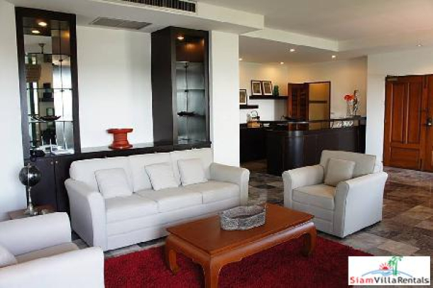 Raintree Village | Bright and Sunny Furnished Three Bedroom Condo for Rent on Phorm Phong-12