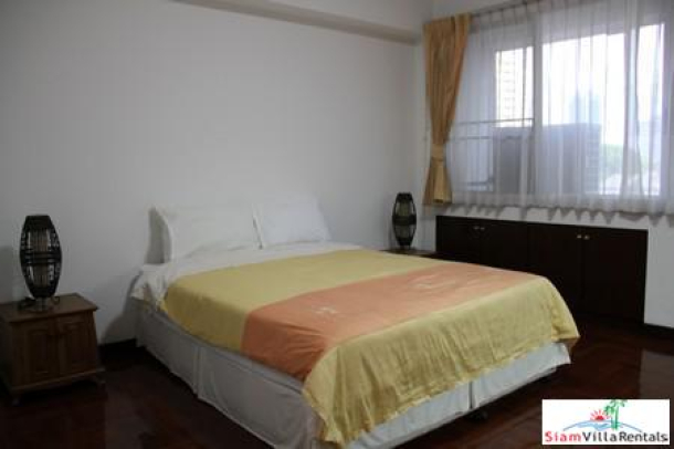 Kanta Mansion | Spacious Three Bedroom for Rent -- Pets Allowed -- on Sukhumvit 26-14