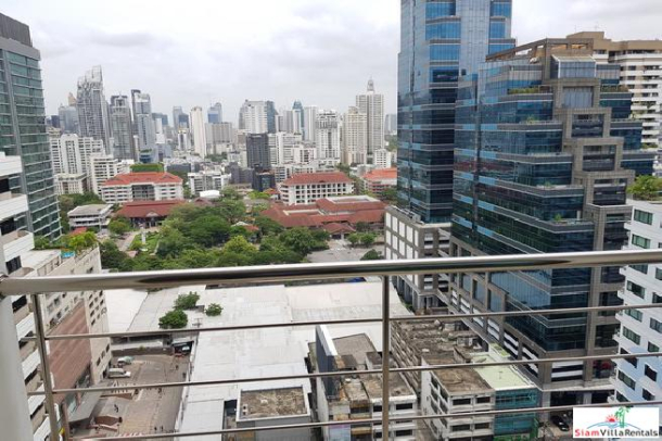 Modern Two Bedroom with City Views For Rent in Asoke, Bangkok-5