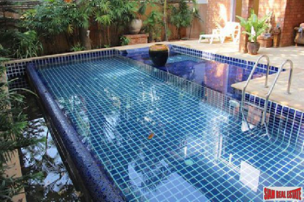 Pool Villa near the beach for Sale in Na Jomtien Pattaya-4