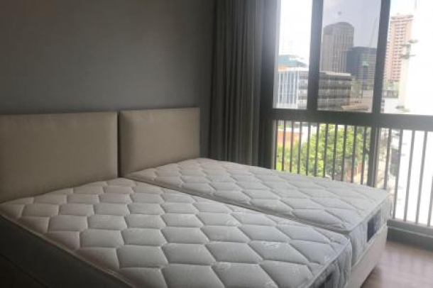 The Loft Yenakart | Large Two Bedroom with City Views in Sathorn, Bangkok-28